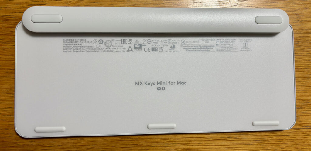 MX-Keys-Miniの背面