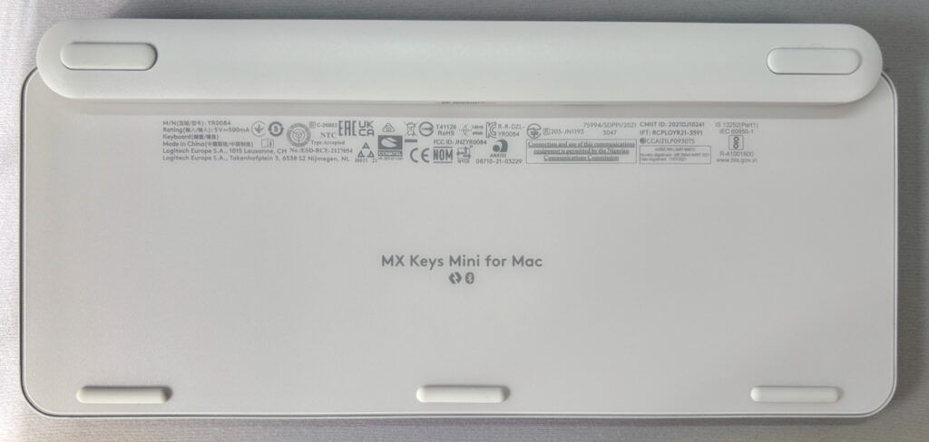 MX Keys Mini for Macの背面